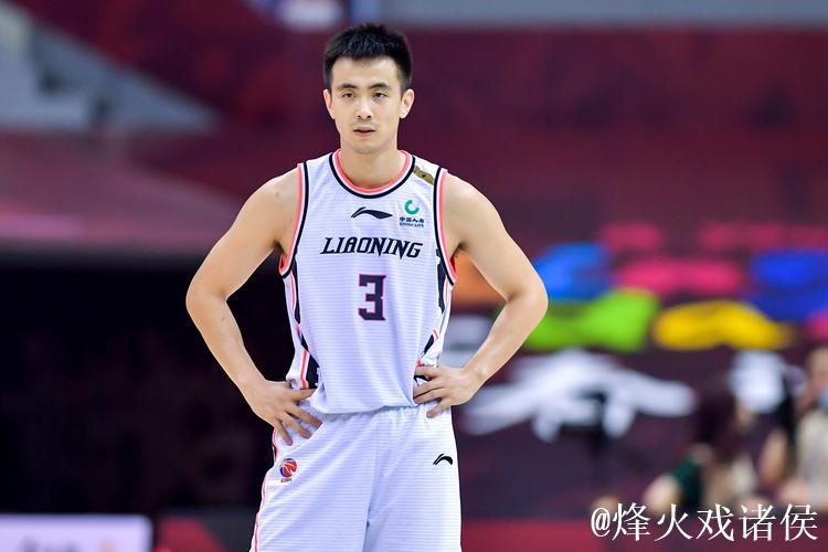 CBA-赵继伟首秀轰24+7姜宇星10分 辽宁力克新疆